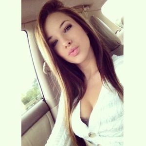 @haleeyyyp on instagram