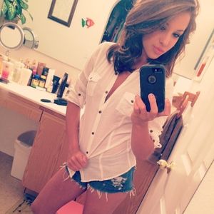 @haleeyyyp on instagram