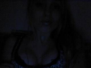 late nght conversations are the best! I have to admit they are my favorite! I never have a dull moment, sooo, If your up late or just lonely and looking to conversate im your female:) Lets get to know one another. Visit Miranda Ambers's Chat Room Cont