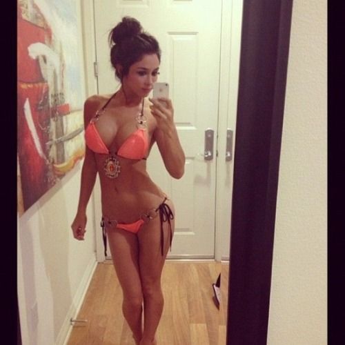(via selfshotmag)