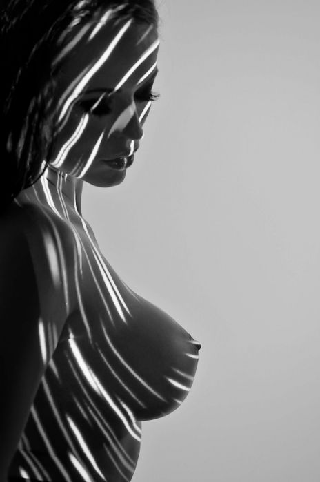 eyeful boobs too big for bikini libidinous