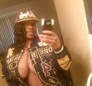 Big Boob Black Chick Showing Off Her Tits