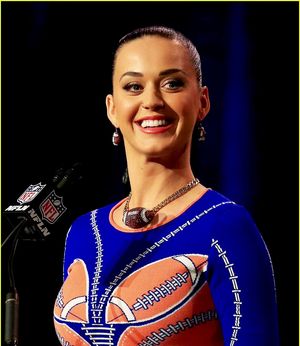Katy Perry's football tits!