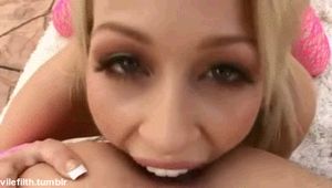 Deep rimjob by a gorgeous blonde