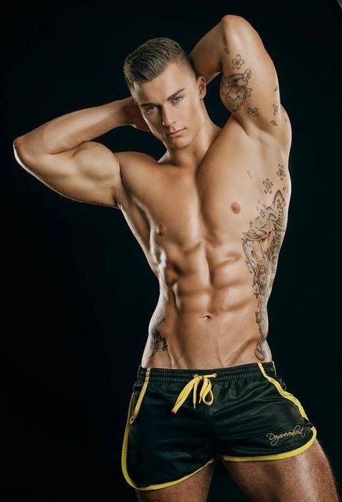 Reblog: Enjoy my archives: Sexy Gay Men and Random Gay Posts