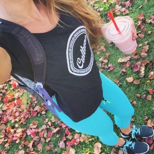 @jessiebabyfit (via selfshotmag): Long day ahead, gotta get an...