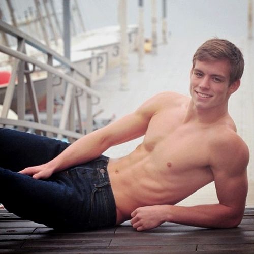 Reblog: Enjoy my archives: Sexy Gay Men and Random Gay Posts