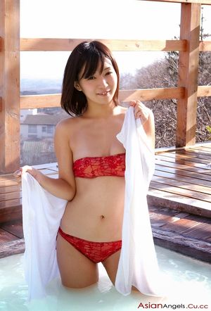 Japanese AV Model Ruri Shinato Photo Gallery 2 - Click Website for Full Gallery