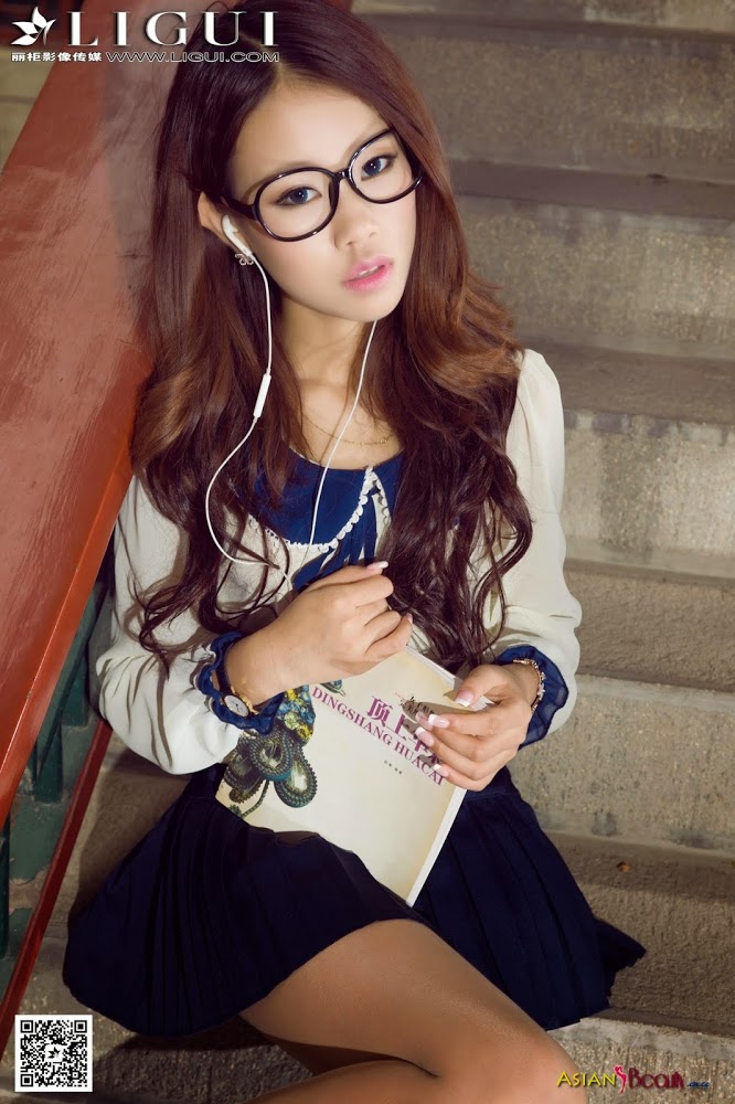 Chinese Cute Ligui Model Yuhan Photo Gallery - Click Website for full gallery
