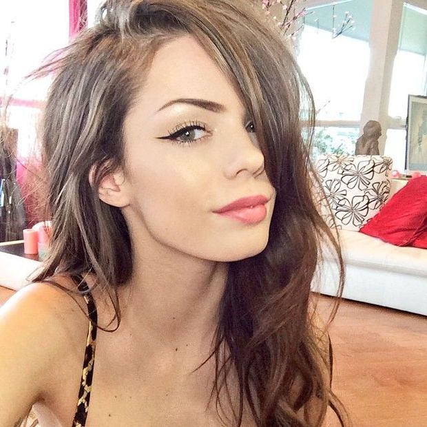 big ass tits Sabrina Nellie – sexy Instagram pics