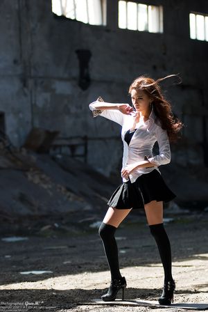 Very Beautiful Lingerie On Centerfold Picture 11382