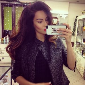 @youryani (via selfshotmag): Не могу определиться с фото