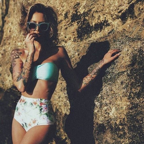 @miss_tina_louise (via selfshotmag):
european summer vibes..