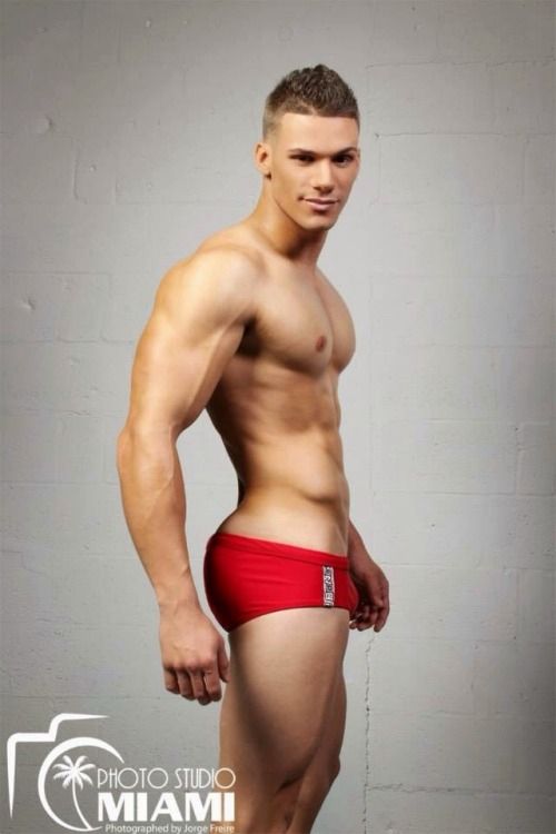 Reblog: facespitsnipscocksballsandbutts:Omar by Photo Studio...