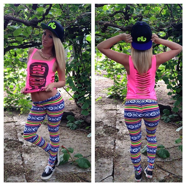 Shannyn XO in crazy yoga pants