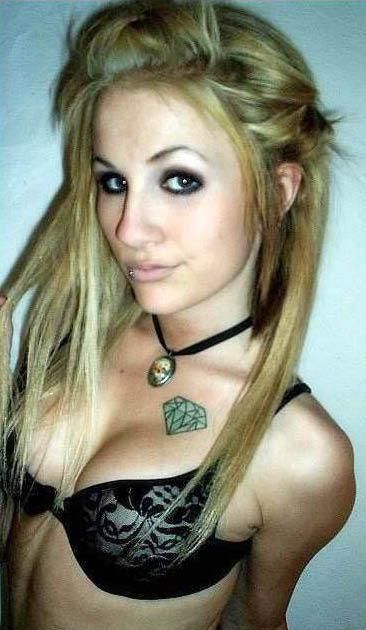(via selfshotmag)