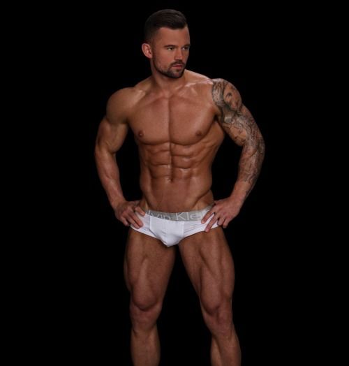 Reblog: hotjockpics:Zac Fotheringham