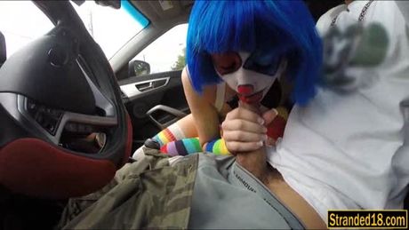 Frown clown Mikayla got free cum on mouth