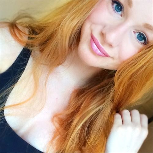@sofhiem (via selfshotmag): Selfie explosion on a marvelous...