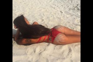 On the beach with the prints