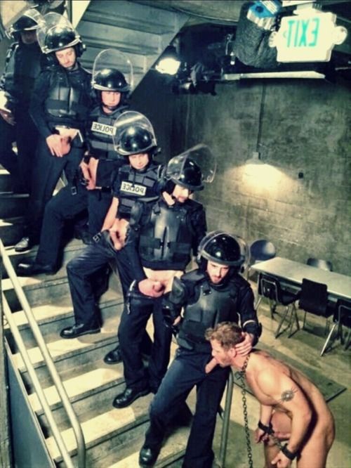 police blowjob