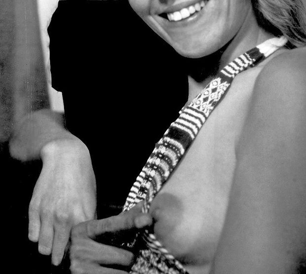 Buddy and my MILF having fun in a photo booth