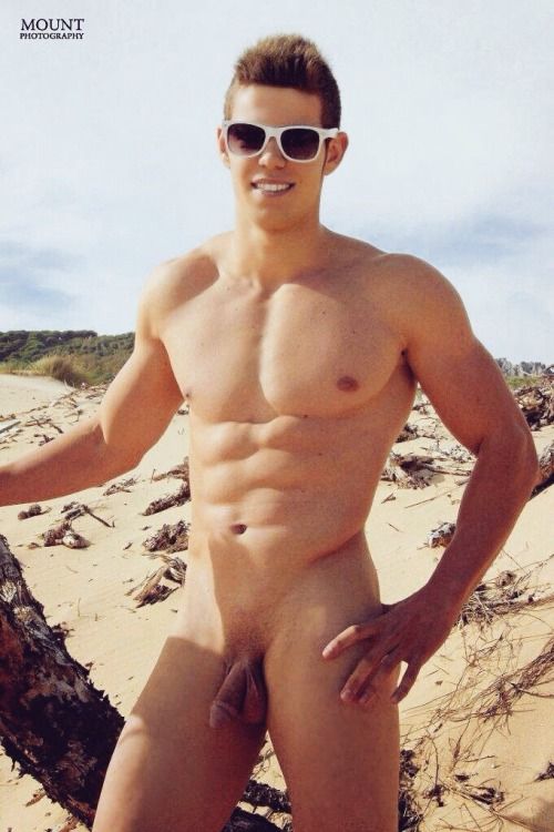 Reblog: facespitsnipscocksballsandbutts:Cristian Carcela by...
