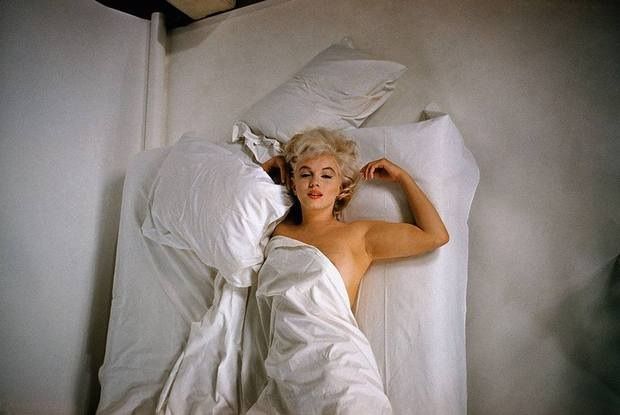 Marilyn in the bed