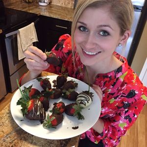 @laurengleisberg (via selfshotmag): Another healthier valentines...