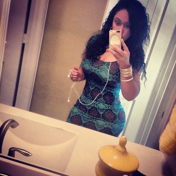 Curvy Thick Instagram Sluts Sexy Profile Pics