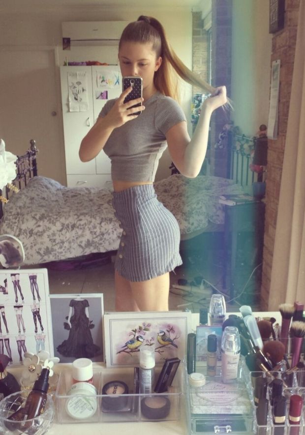 Gorgeous babe