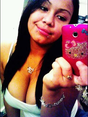 Cute Hot Sexy Latinas Shake That Cute Ass 625