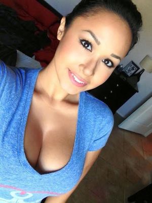 randomhotness Picture