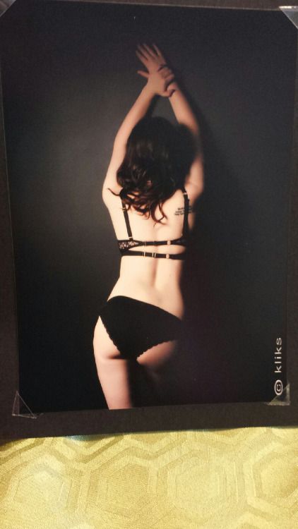 The woman had some professional pics taken…...