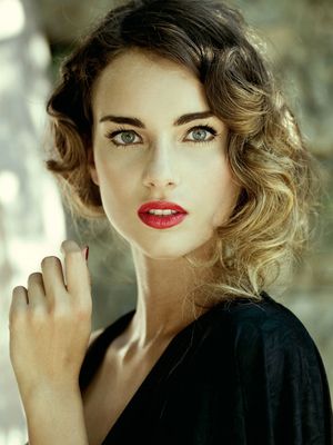 Nude Lingerie Models Beauty Queen Nylons Stockings 21142