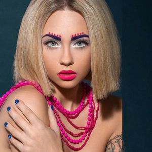 @leramartova (via selfshotmag): ну, я прилетела