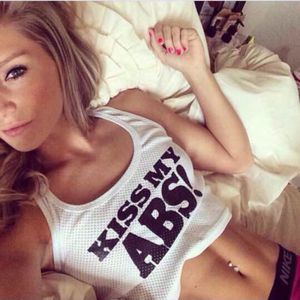 @hopebeel (via selfshotmag): Ladies, need motivation to kick...