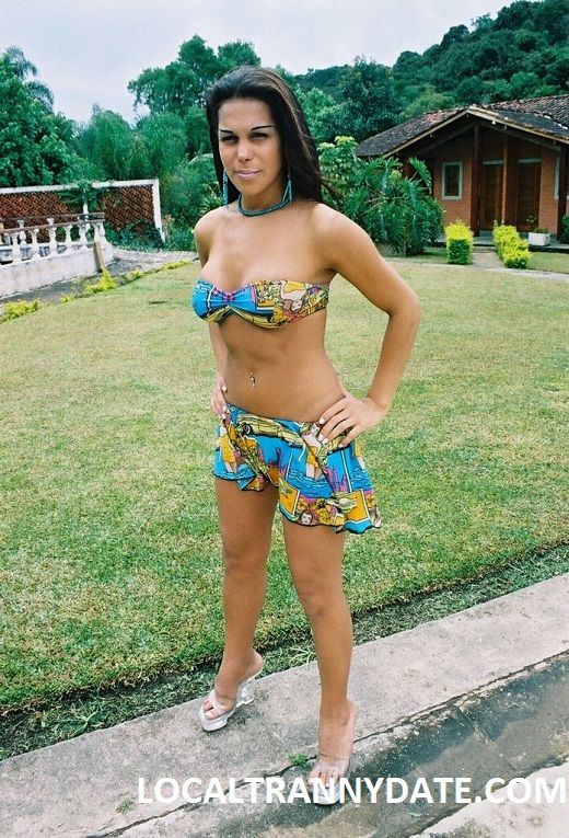 Cute Tgirl Posing Outdoors