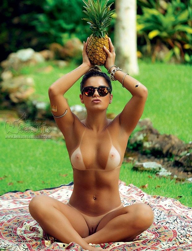 Panicat Aricia Silva pelada nua na Sexy (19)