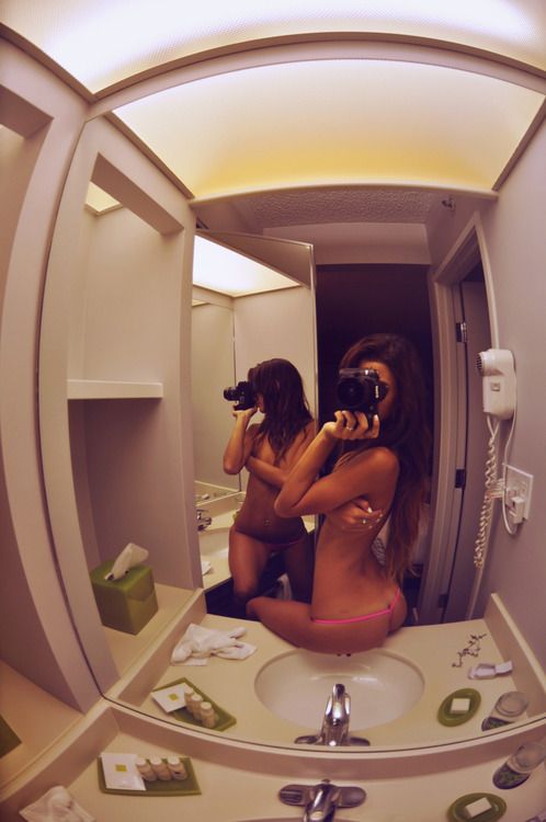 (via selfshotmag)