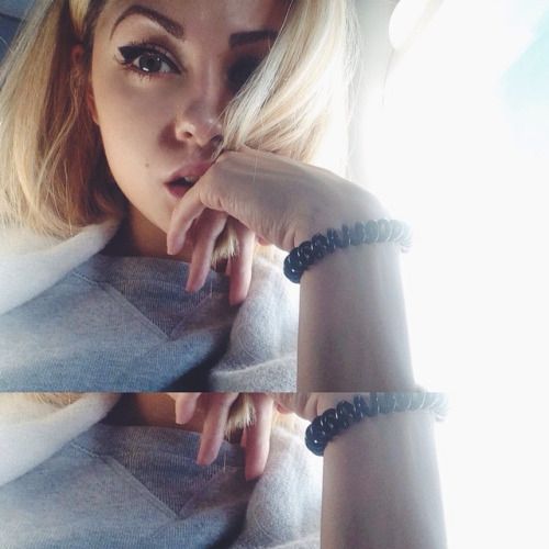 @leramartova (via selfshotmag): -дорогая,ты когда-нибудь хотела...