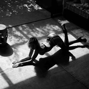 @miss_tina_louise (via selfshotmag): ..how bout now?