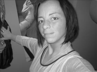 troya hat 1 neues Video im Private Shop hochgeladen
