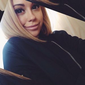 @leramartova (via selfshotmag): неправда. меня привлекает...