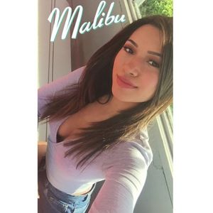 @missjuliakelly via selfshotmag: Snap chatting it up at the...