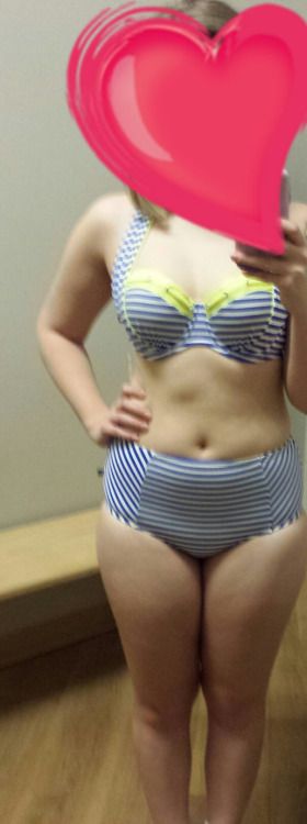 What do you all think o[f] my new retro suit?...
