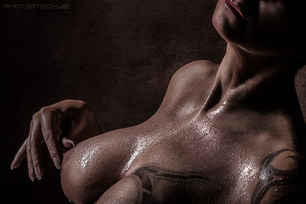 sexy sweaty tattooed tits