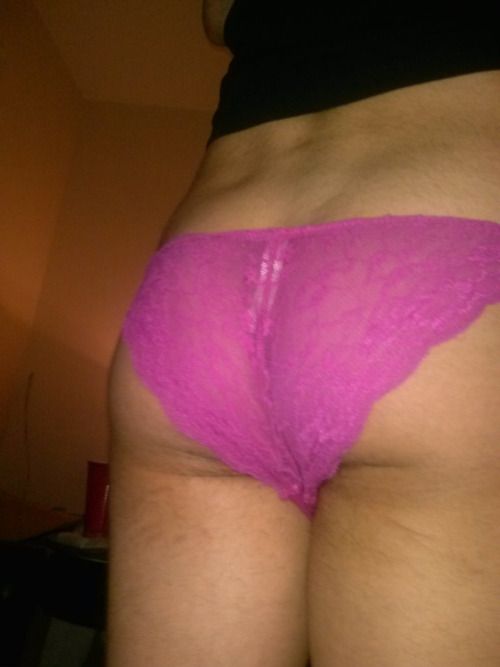 You boys and girls seemed [t]o like my [f]irst pic. Maybe...
