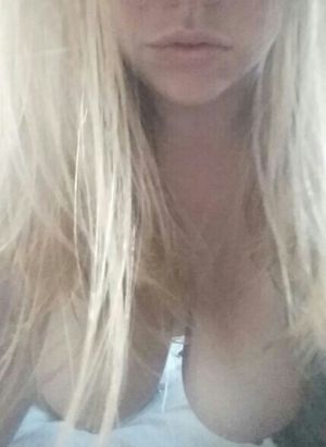 [F]ollowing many requests, this is tits hanging like in doggy....