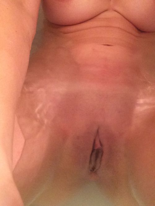 (F) bath time :)